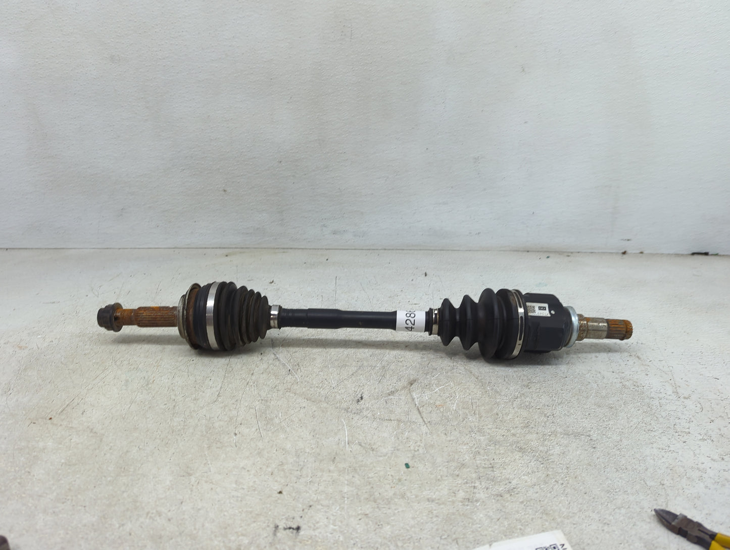 2012-2019 Toyota Prius C Axle Shaft Front Driver Cv C/v - Oemusedautoparts1.com