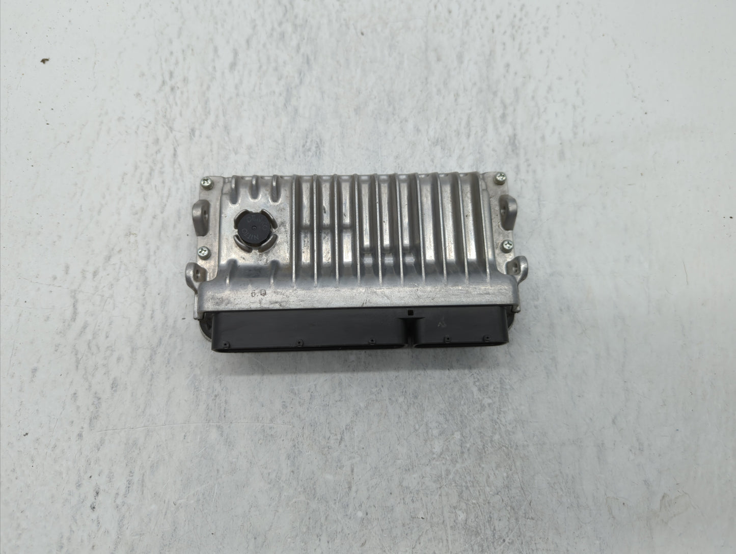 2012-2013 Toyota Prius C PCM Engine Control Computer ECU ECM PCU OEM P/N:89661-52U80 89661-52U81, 89661-52U82 Fits Fits 2012