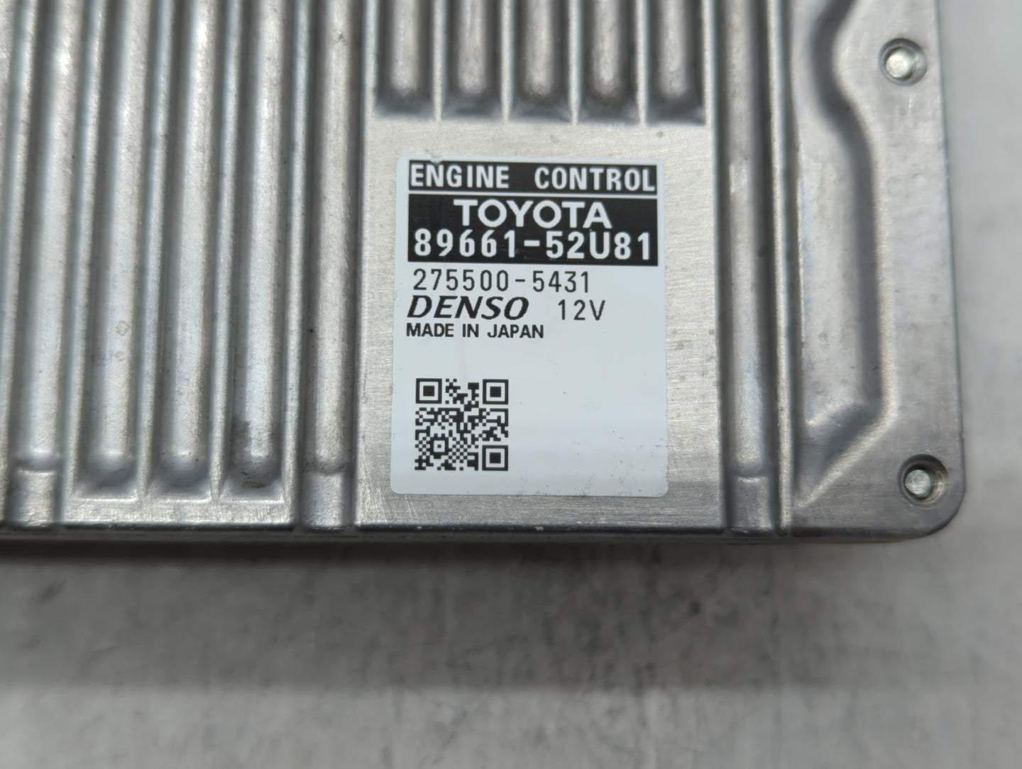 2012-2013 Toyota Prius C PCM Engine Control Computer ECU ECM PCU OEM P/N:89661-52U80 89661-52U81, 89661-52U82 Fits Fits 2012