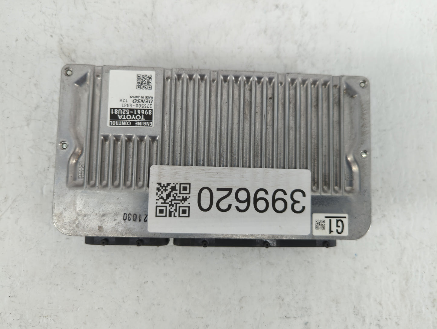 2012-2013 Toyota Prius C PCM Engine Control Computer ECU ECM PCU OEM P/N:89661-52U80 89661-52U81, 89661-52U82 Fits Fits 2012
