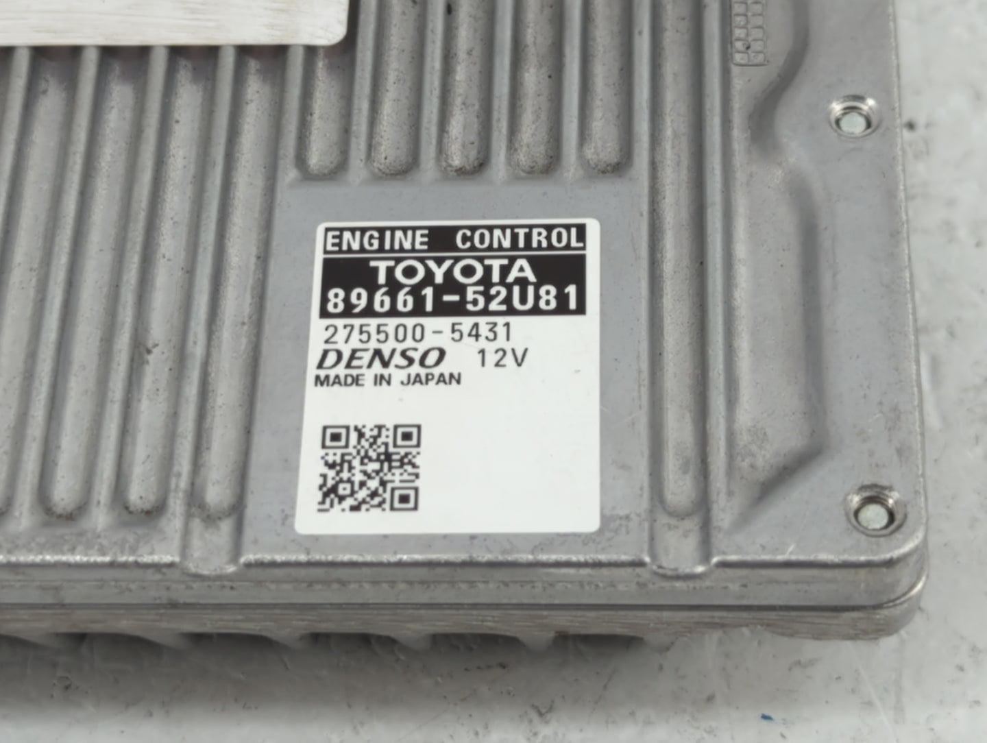 2012-2013 Toyota Prius C PCM Engine Control Computer ECU ECM PCU OEM P/N:89661-52U80 89661-52U81, 89661-52U82 Fits Fits 2012