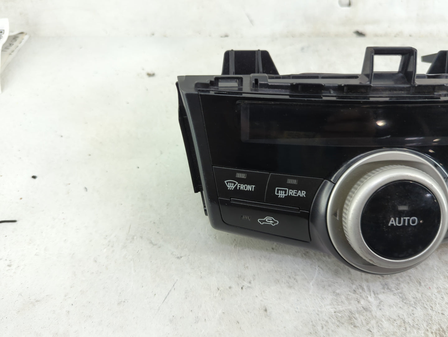 2012-2013 Toyota Prius V Climate Control Module Temperature AC/Heater Replacement P/N:55900-47050 237000-3424 Fits Fits 2012