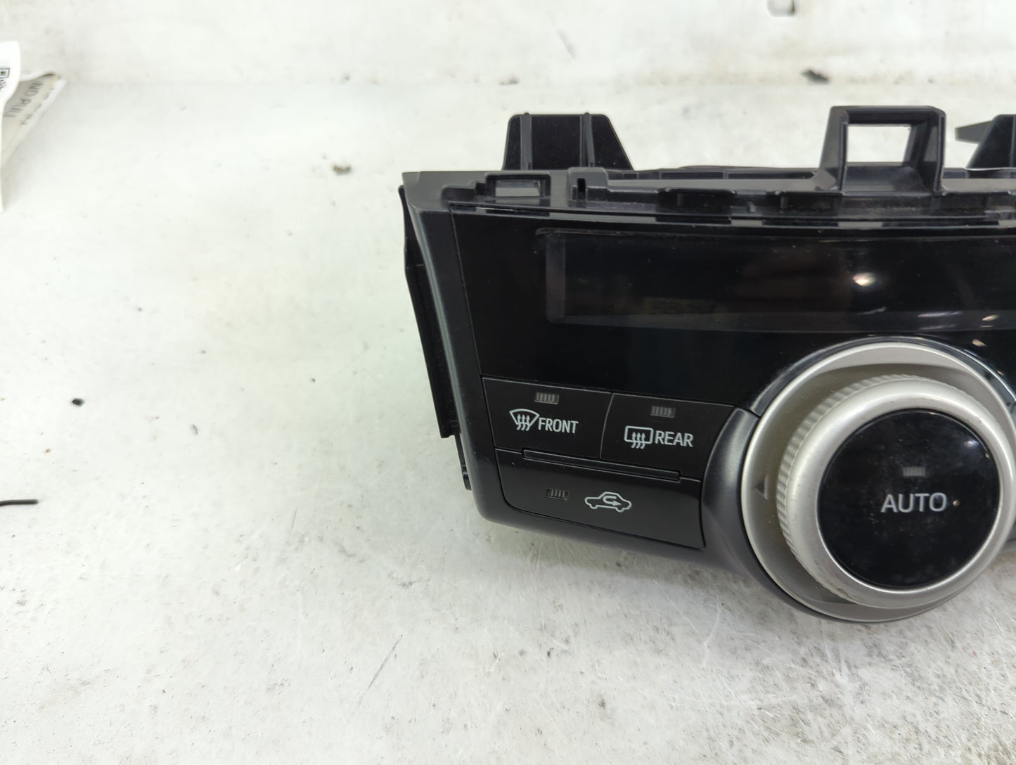 2012-2013 Toyota Prius V Climate Control Module Temperature AC/Heater Replacement P/N:55900-47050 237000-3424 Fits Fits 2012