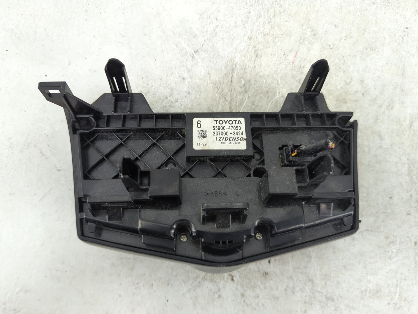 2012-2013 Toyota Prius V Climate Control Module Temperature AC/Heater Replacement P/N:55900-47050 237000-3424 Fits Fits 2012