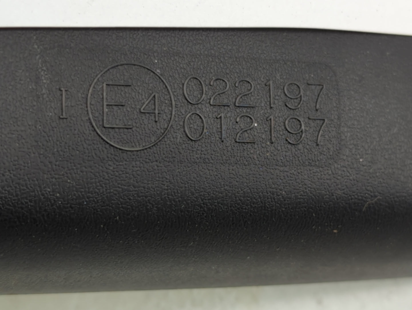 2004-2015 Toyota Rav4 Interior Rear View Mirror Replacement OEM P/N:E4012197 E4022197 Fits OEM Used Auto Parts - Oemusedauto