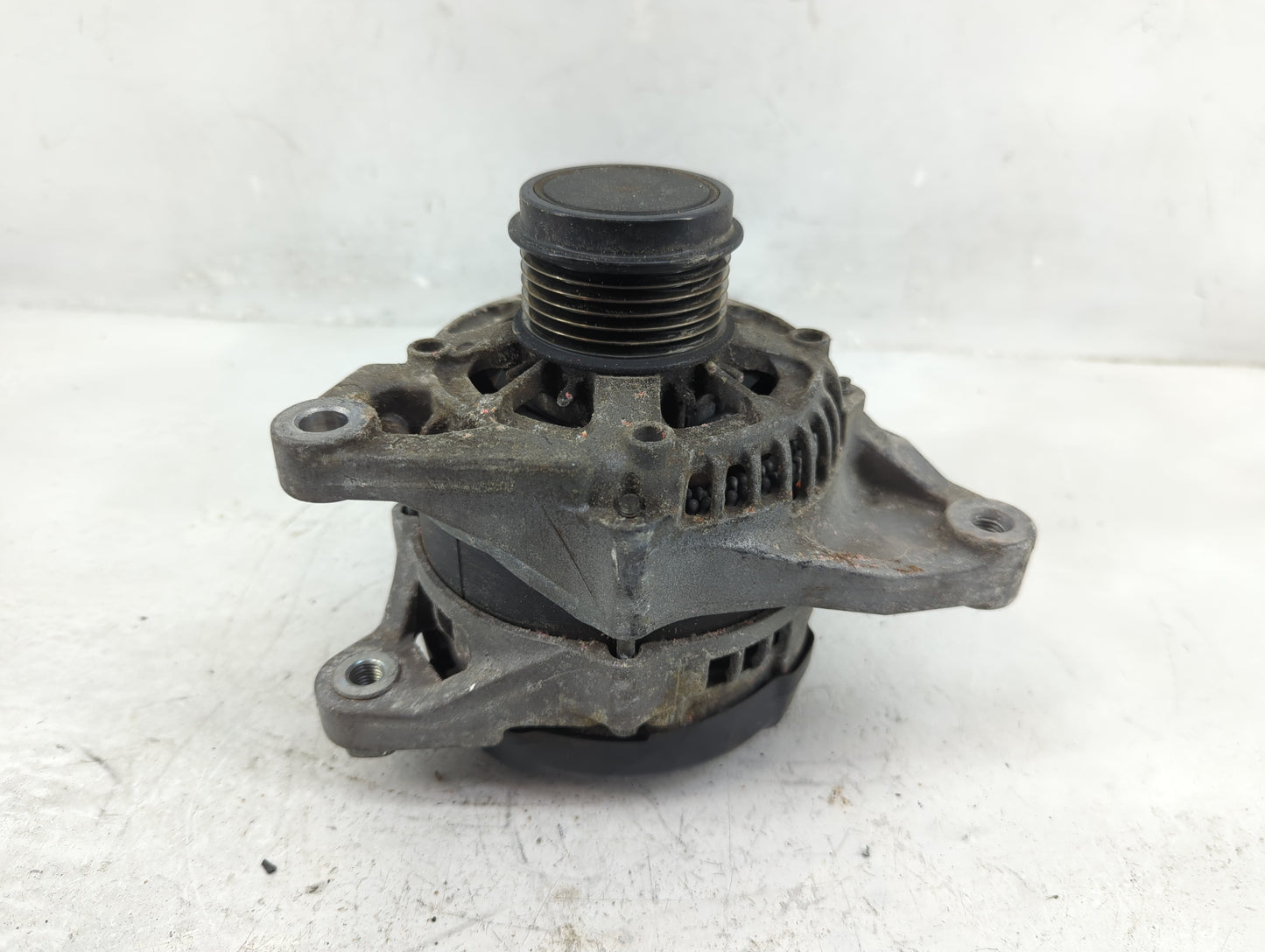 2013-2018 Toyota Rav4 Alternator Replacement Generator Charging Assembly Engine OEM P/N:27060-36080 Fits OEM Used Auto Parts