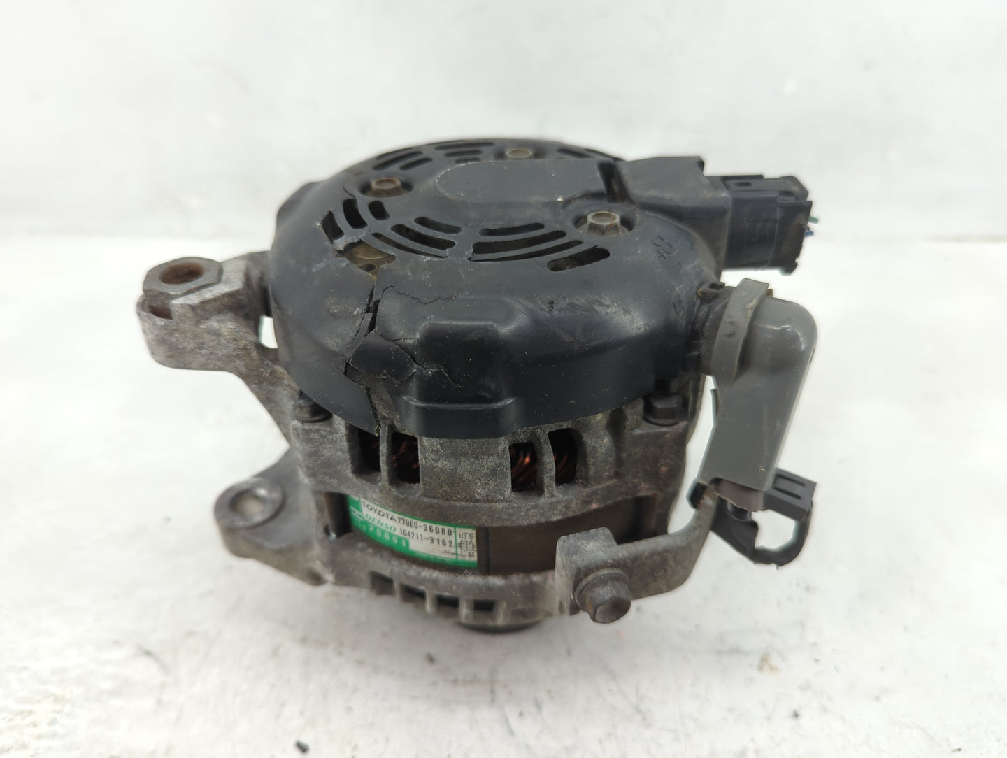 2013-2018 Toyota Rav4 Alternator Replacement Generator Charging Assembly Engine OEM P/N:27060-36080 Fits OEM Used Auto Parts