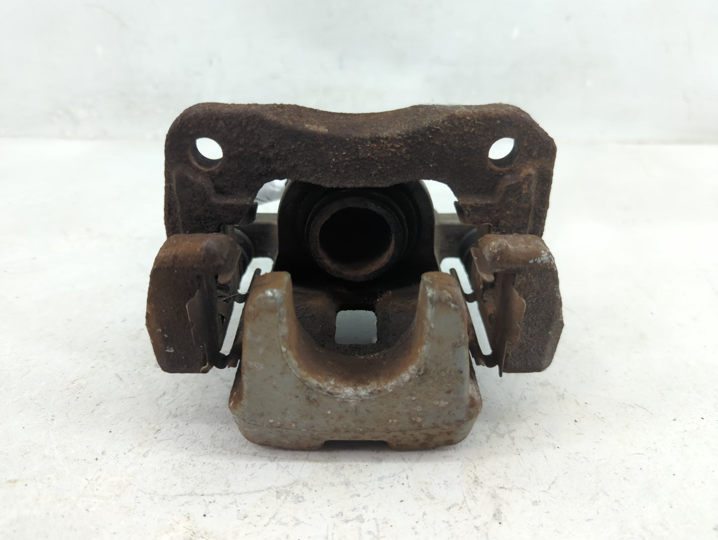 2013-2018 Toyota Rav4 Front Passenger Right Brake Caliper - Oemusedautoparts1.com
