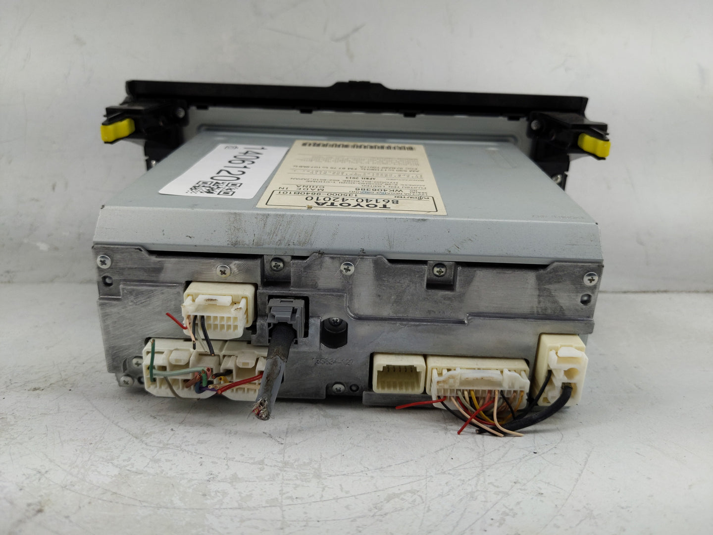 2013 Toyota Rav4 Radio AM FM Cd Player Receiver Replacement P/N:86140-42010 Fits OEM Used Auto Parts - Oemusedautoparts1.com
