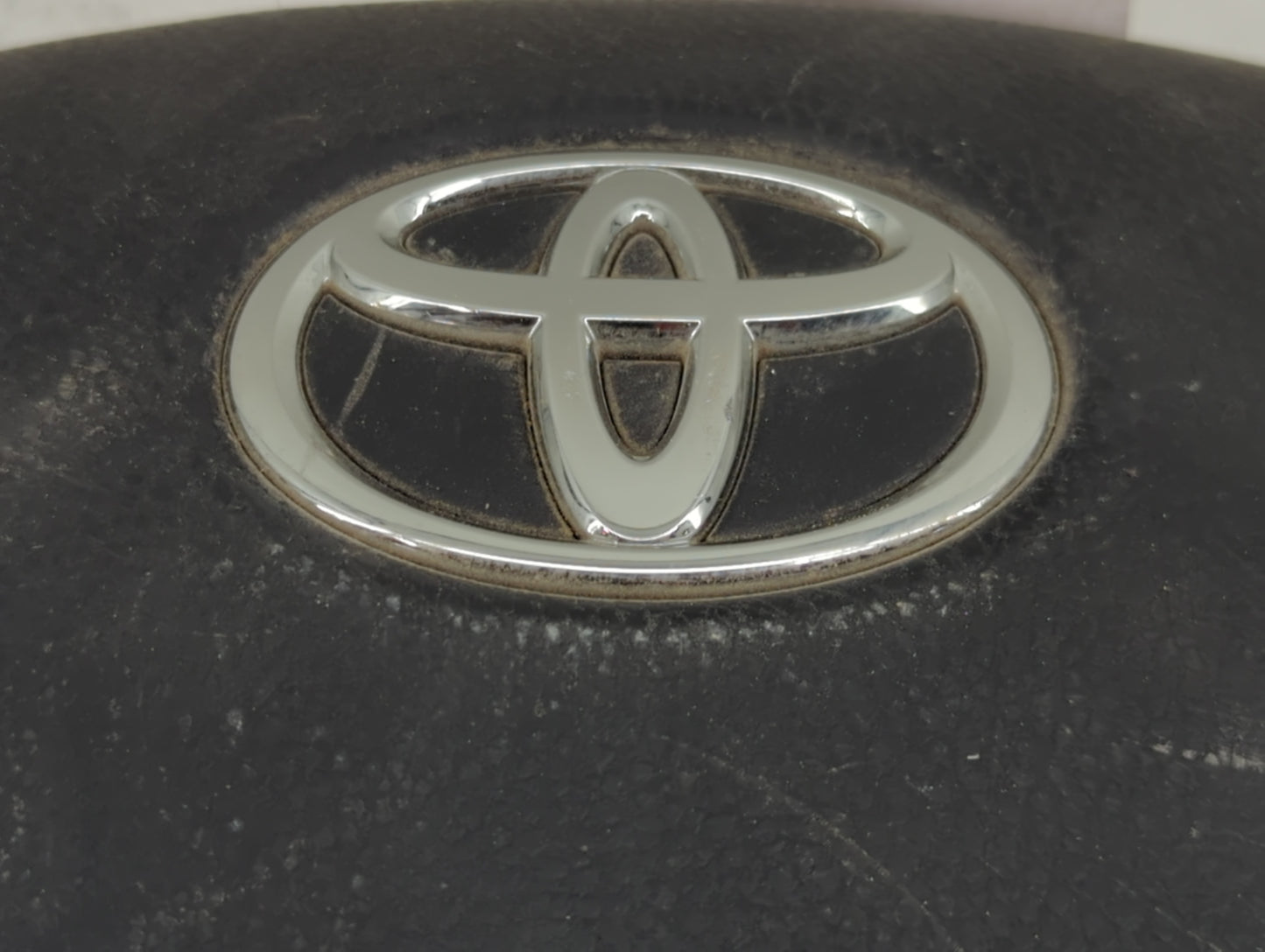 2013 Toyota Rav4 Air Bag Driver Left Steering Wheel Mounted Fits OEM Used Auto Parts - Oemusedautoparts1.com