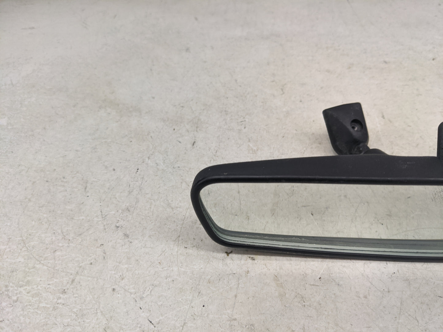 2004-2015 Toyota Rav4 Interior Rear View Mirror Replacement OEM P/N:011083 Fits OEM Used Auto Parts - Oemusedautoparts1.com
