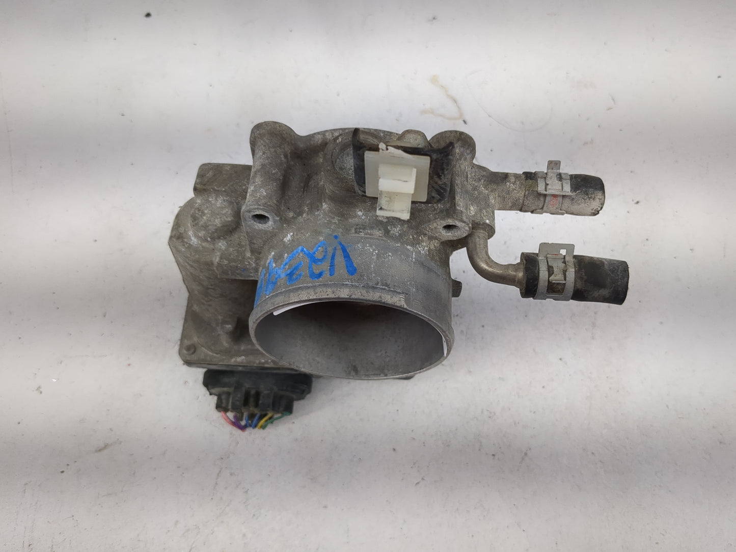 2009-2018 Toyota Rav4 Throttle Body P/N:22030-0V010 1440-09010 Fits Fits 2009 2010 2011 2012 2013 2014 2015 2016 2017 2018 2
