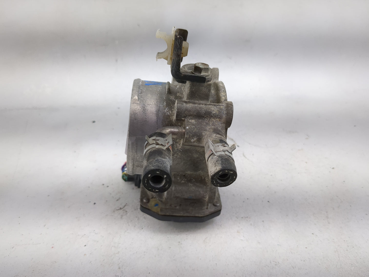 2009-2018 Toyota Rav4 Throttle Body P/N:22030-0V010 1440-09010 Fits Fits 2009 2010 2011 2012 2013 2014 2015 2016 2017 2018 2