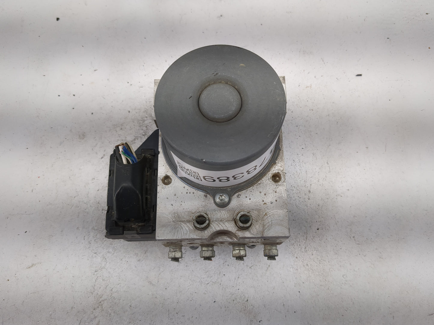 2013-2014 Toyota Rav4 ABS Pump Control Module Replacement P/N:44540-0R130 89541-0R050, 116040-36070 Fits Fits 2013 2014 OEM 