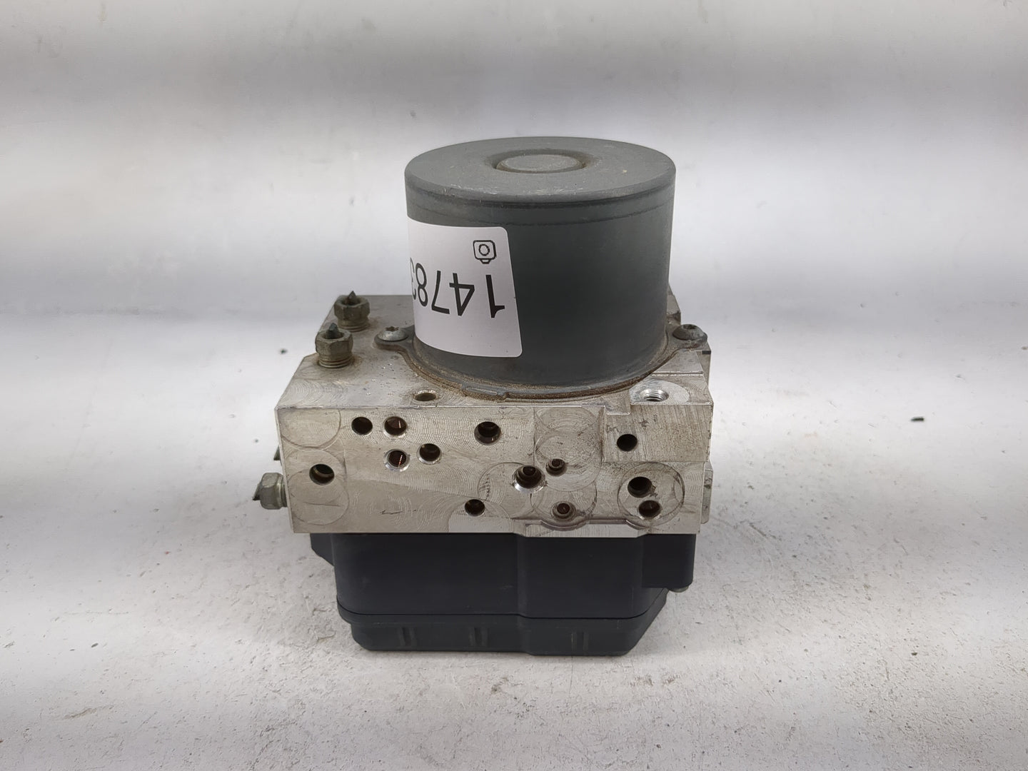2013-2014 Toyota Rav4 ABS Pump Control Module Replacement P/N:44540-0R130 89541-0R050, 116040-36070 Fits Fits 2013 2014 OEM 