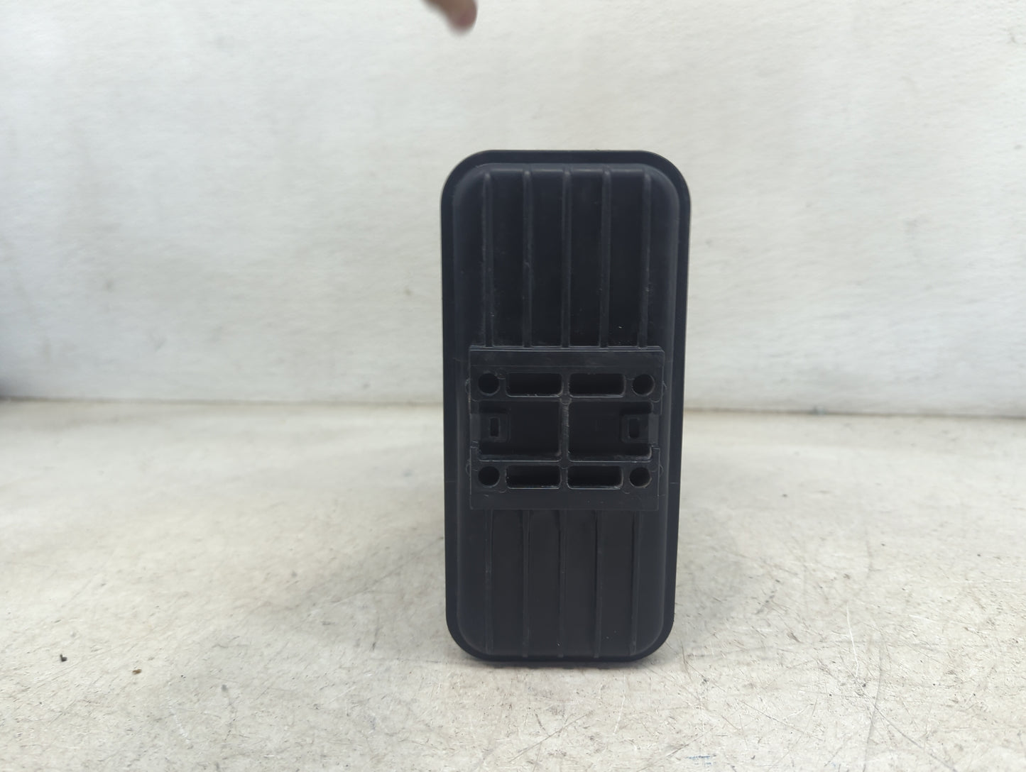 2013 Toyota Rav4 Fuel Vapor Charcoal Canister - Oemusedautoparts1.com