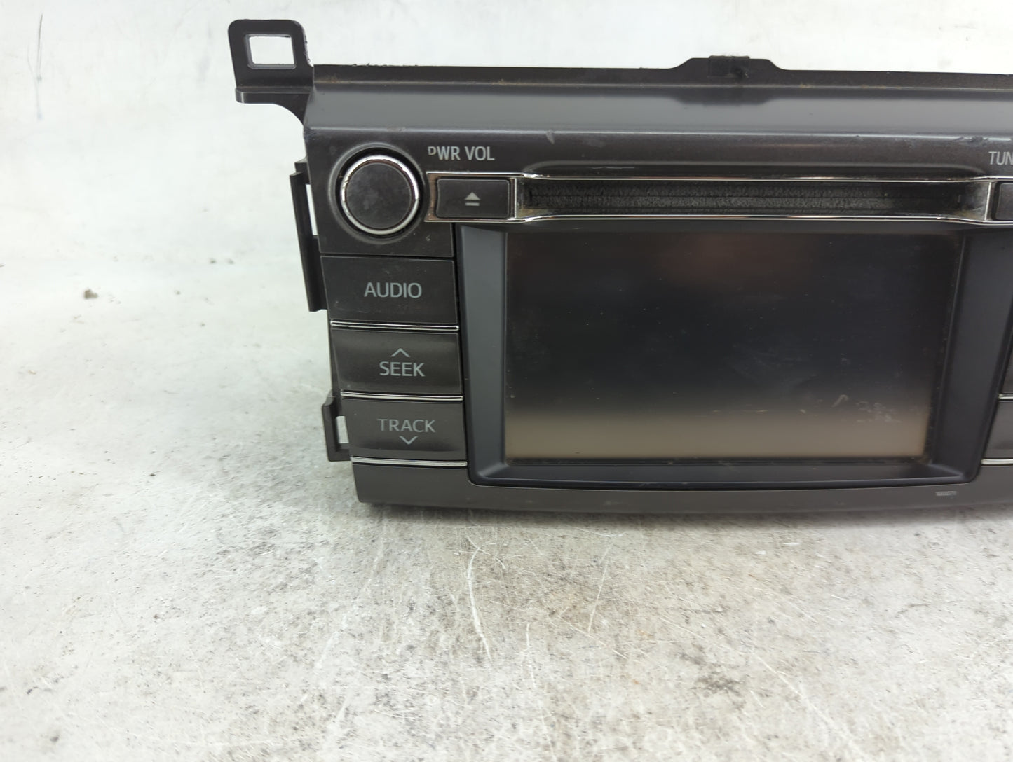 2013-2014 Toyota Rav4 Radio AM FM Cd Player Receiver Replacement P/N:100071 195834-12 Fits Fits 2013 2014 OEM Used Auto Part