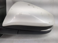 2013-2014 Toyota Rav4 Driver Side View Mirror - Left Door Mirror OEM Used - Oemusedautoparts1.com