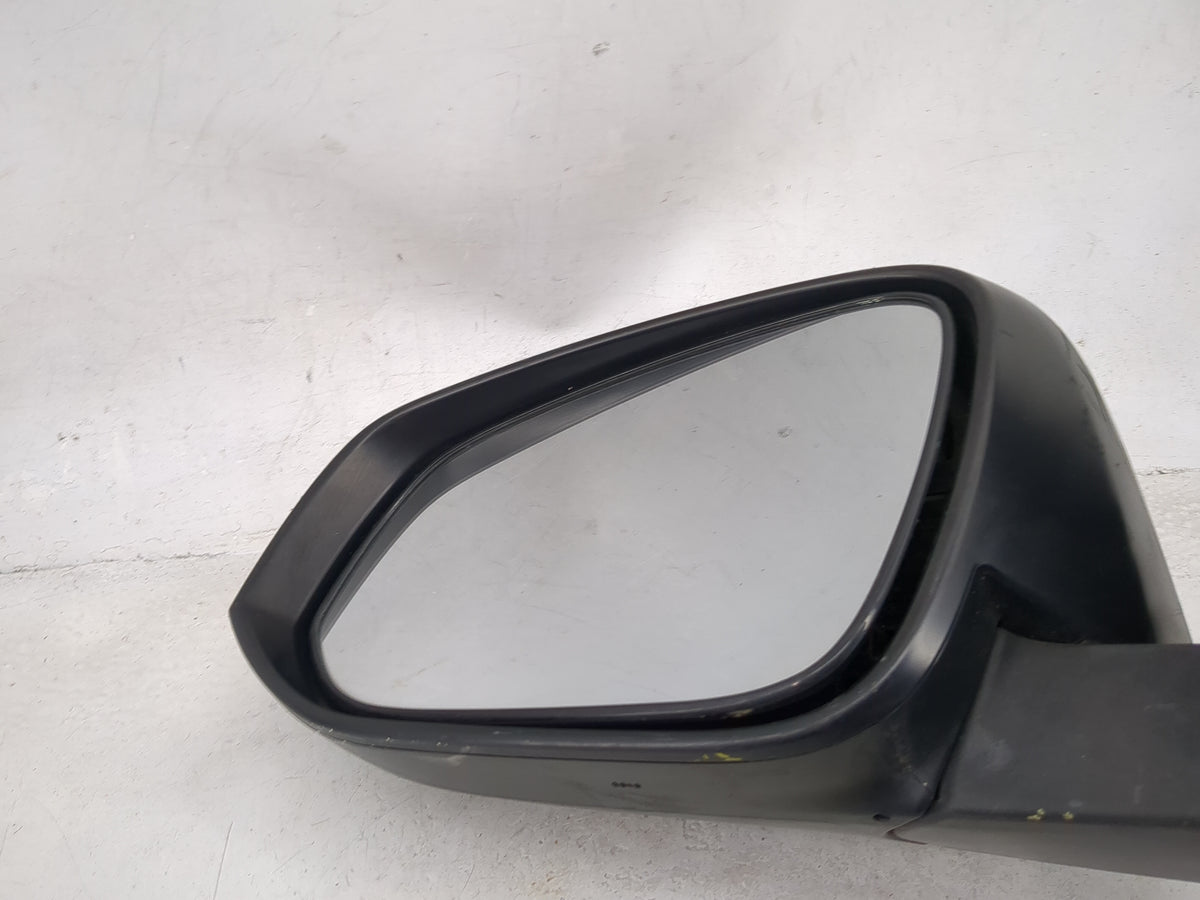 2013-2014 Toyota Rav4 Driver Side View Mirror - Left Door Mirror OEM Used - Oemusedautoparts1.com