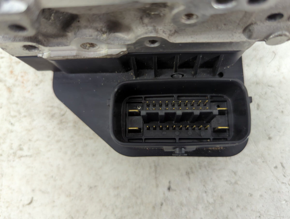 2013-2014 Toyota Rav4 Anti-Lock Brake ABS Pump Module Actuator OEM Fits Fits 2013 2014 OEM Used Auto Parts - Oemusedautopart