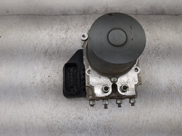 2013-2014 Toyota Rav4 ABS Pump Control Module Replacement P/N:44540-42280 133800-0720 Fits Fits 2013 2014 OEM Used Auto Parts