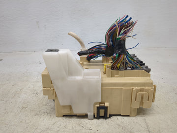 2013-2018 Toyota Rav4 Fusebox Fuse Box Panel Relay Module P/N:89221-0R071 82730-0R140 Fits OEM Used Auto Parts - Oemusedauto