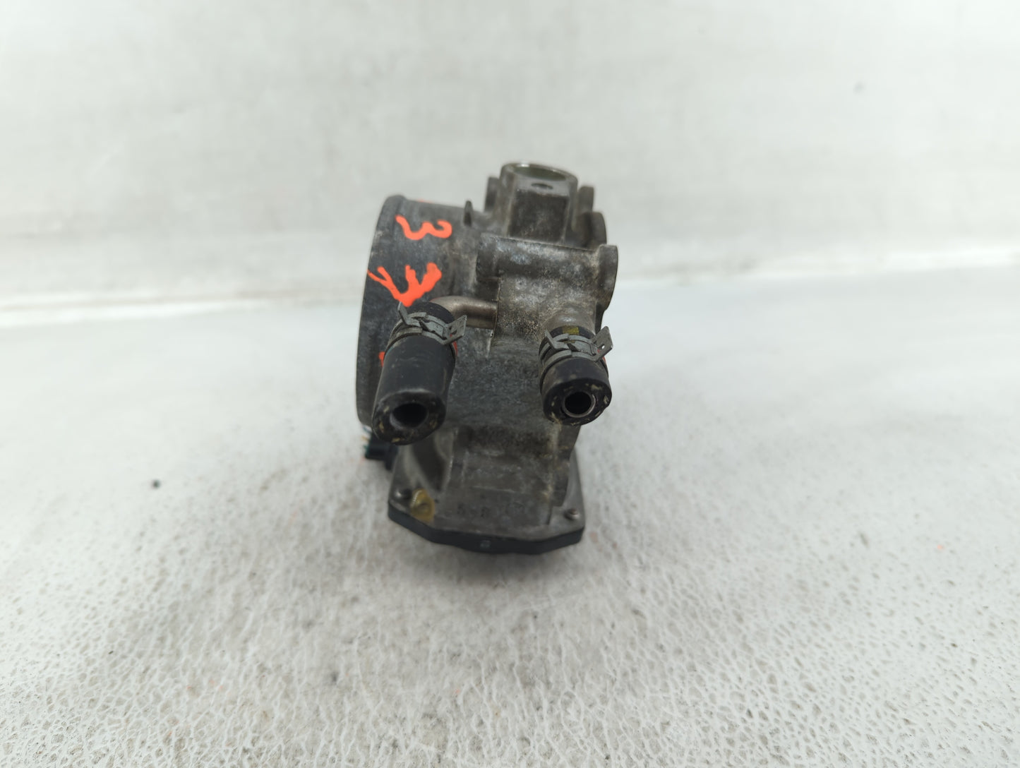 2009-2018 Toyota Rav4 Throttle Body P/N:22030-0V010 Fits Fits 2009 2010 2011 2012 2013 2014 2015 2016 2017 2018 2019 OEM Use