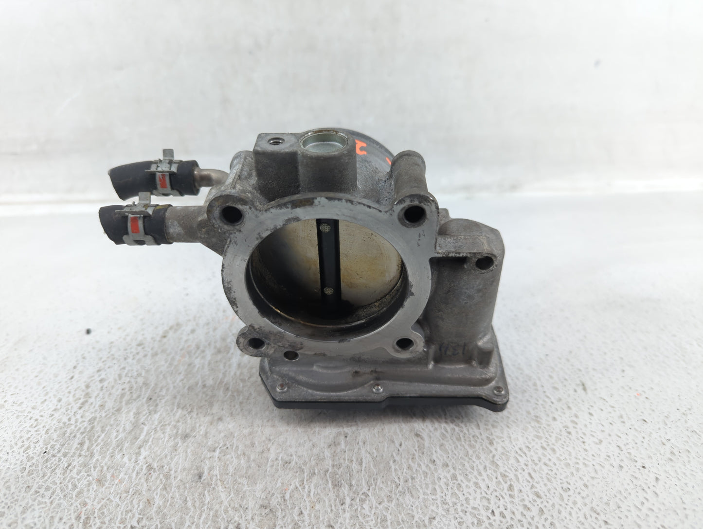 2009-2018 Toyota Rav4 Throttle Body P/N:22030-0V010 Fits Fits 2009 2010 2011 2012 2013 2014 2015 2016 2017 2018 2019 OEM Use