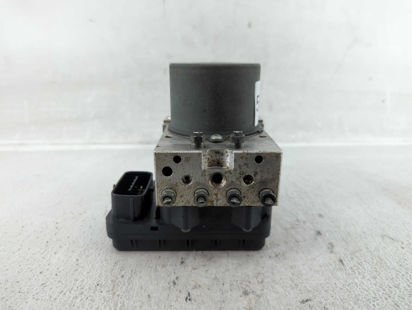 2013-2014 Toyota Rav4 ABS Pump Control Module Replacement P/N:116040-36070 Fits Fits 2013 2014 OEM Used Auto Parts - Oemused