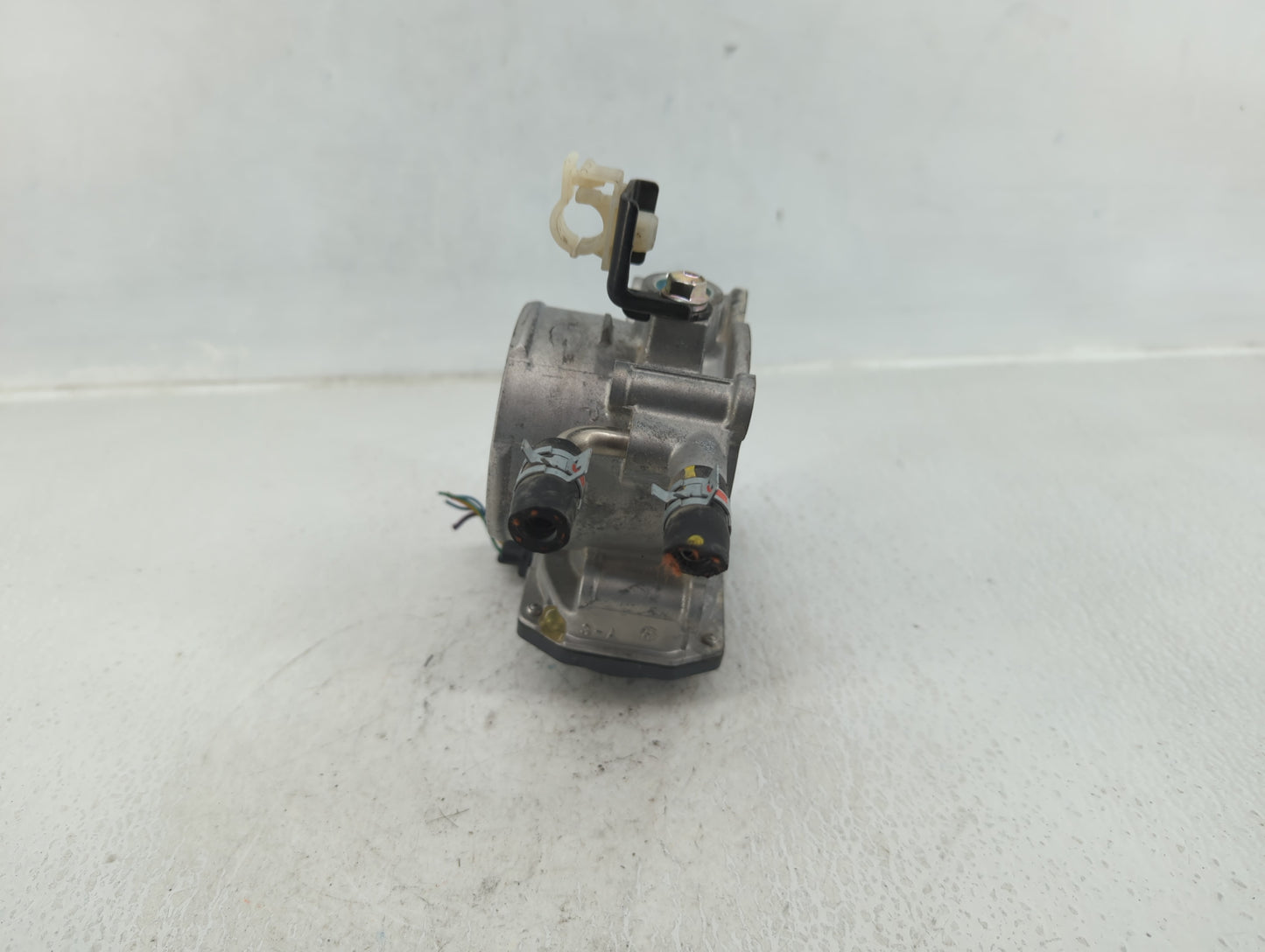 2009-2018 Toyota Rav4 Throttle Body P/N:22030-36010 Fits Fits 2009 2010 2011 2012 2013 2014 2015 2016 2017 2018 2019 OEM Use