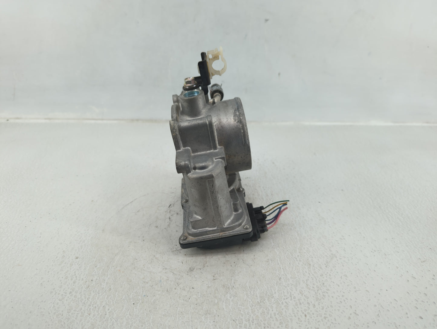 2009-2018 Toyota Rav4 Throttle Body P/N:22030-36010 Fits Fits 2009 2010 2011 2012 2013 2014 2015 2016 2017 2018 2019 OEM Use