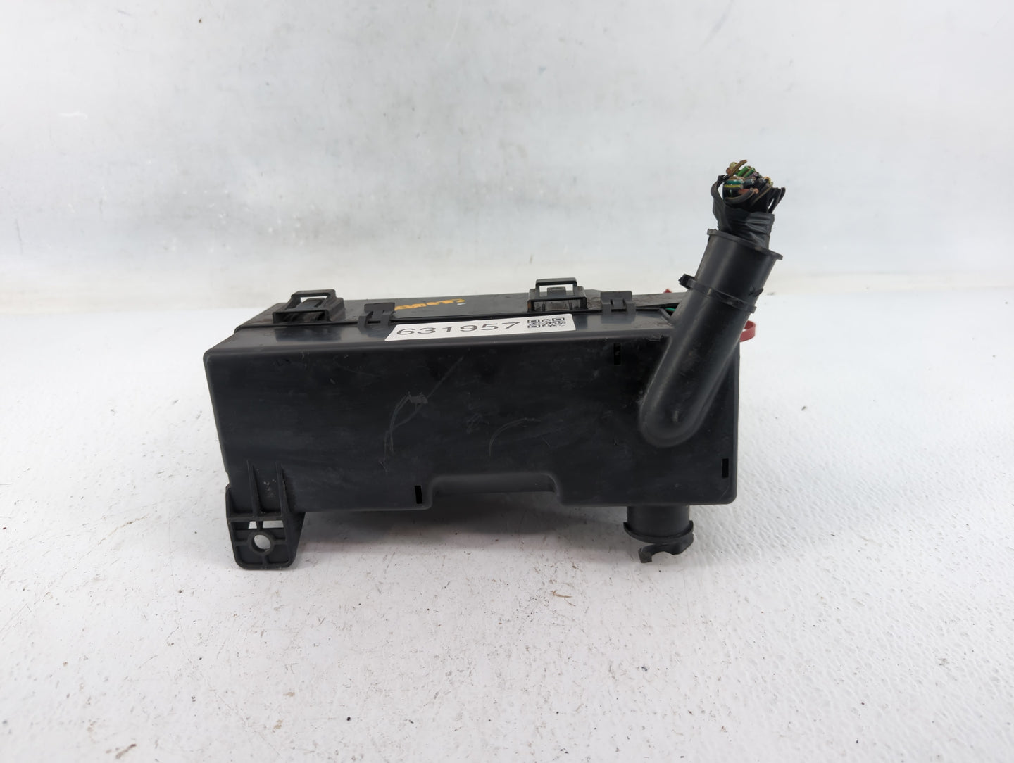 2013-2015 Toyota Rav4 Fusebox Fuse Box Panel Relay Module P/N:05269988AA Fits Fits 2013 2014 2015 OEM Used Auto Parts - Oemu