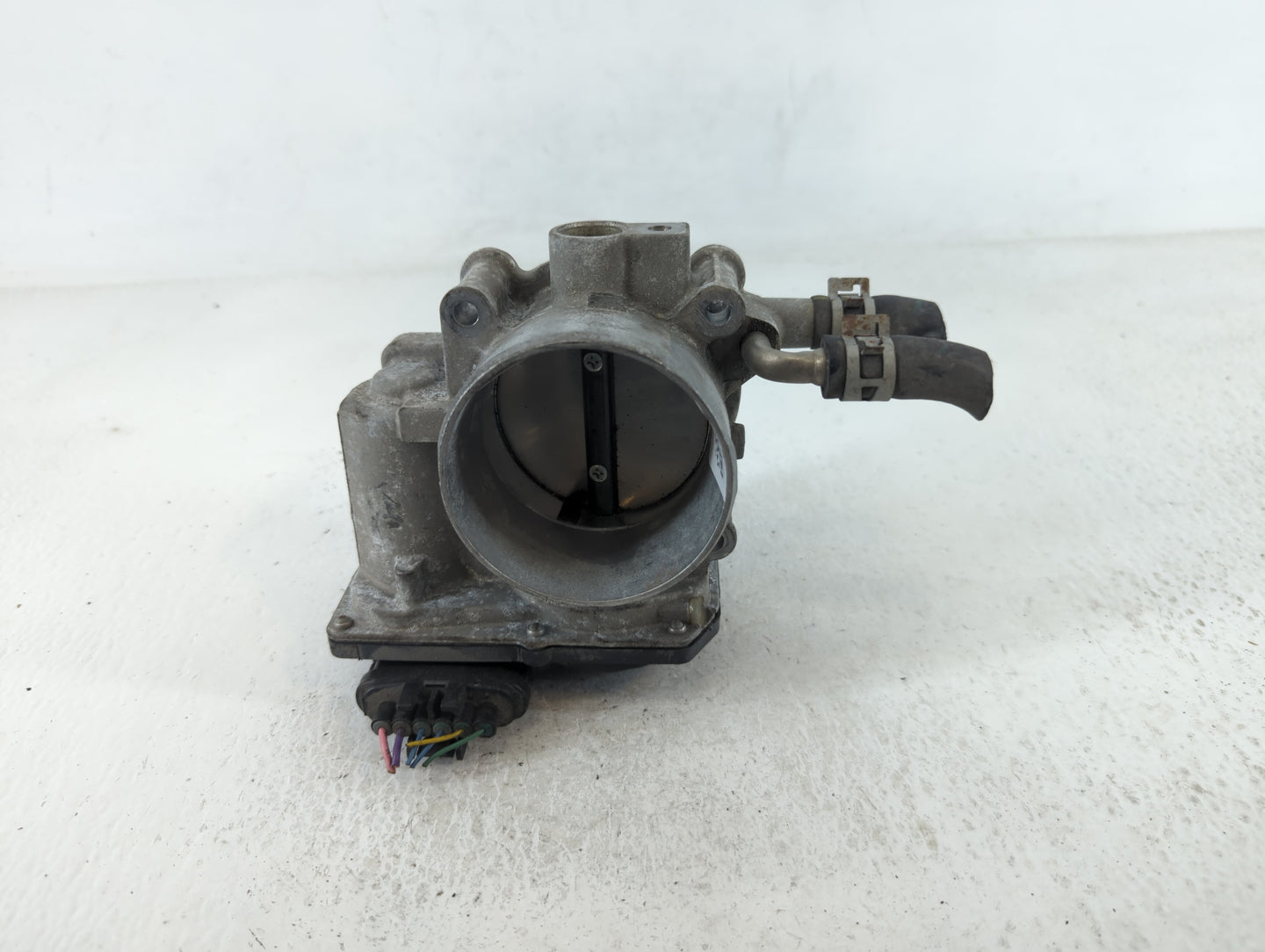 2009-2018 Toyota Rav4 Throttle Body P/N:22030-0V010 Fits Fits 2009 2010 2011 2012 2013 2014 2015 2016 2017 2018 2019 OEM Use