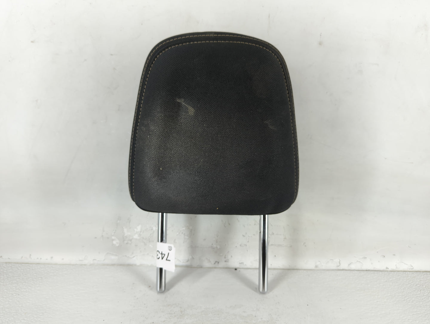 2013 Toyota Rav4 Headrest Head Rest Front Driver Passenger Seat Black - Oemusedautoparts1.com