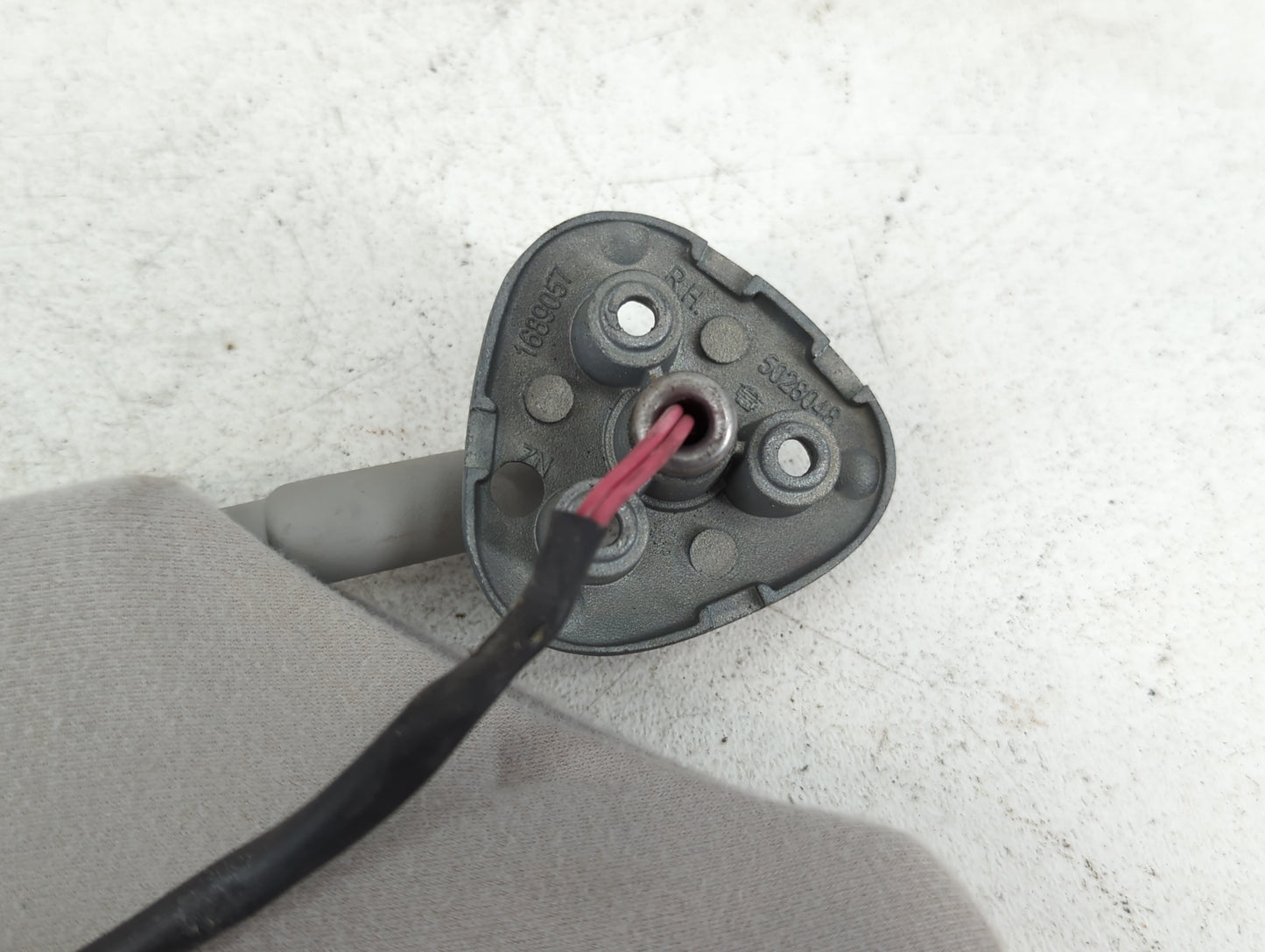 2011-2014 Toyota Sienna Sun Visor Shade Replacement Passenger Right Mirror Fits Fits 2011 2012 2013 2014 OEM Used Auto Parts