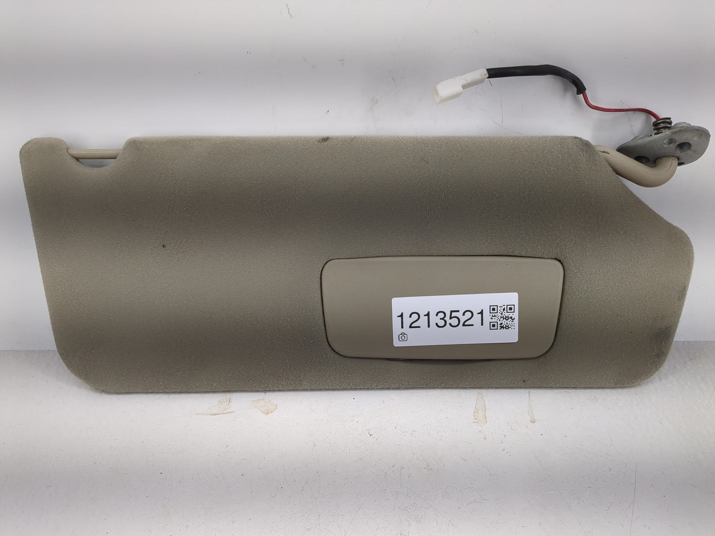 2011-2014 Toyota Sienna Sun Visor Shade Replacement Passenger Right Mirror Fits Fits 2011 2012 2013 2014 OEM Used Auto Parts