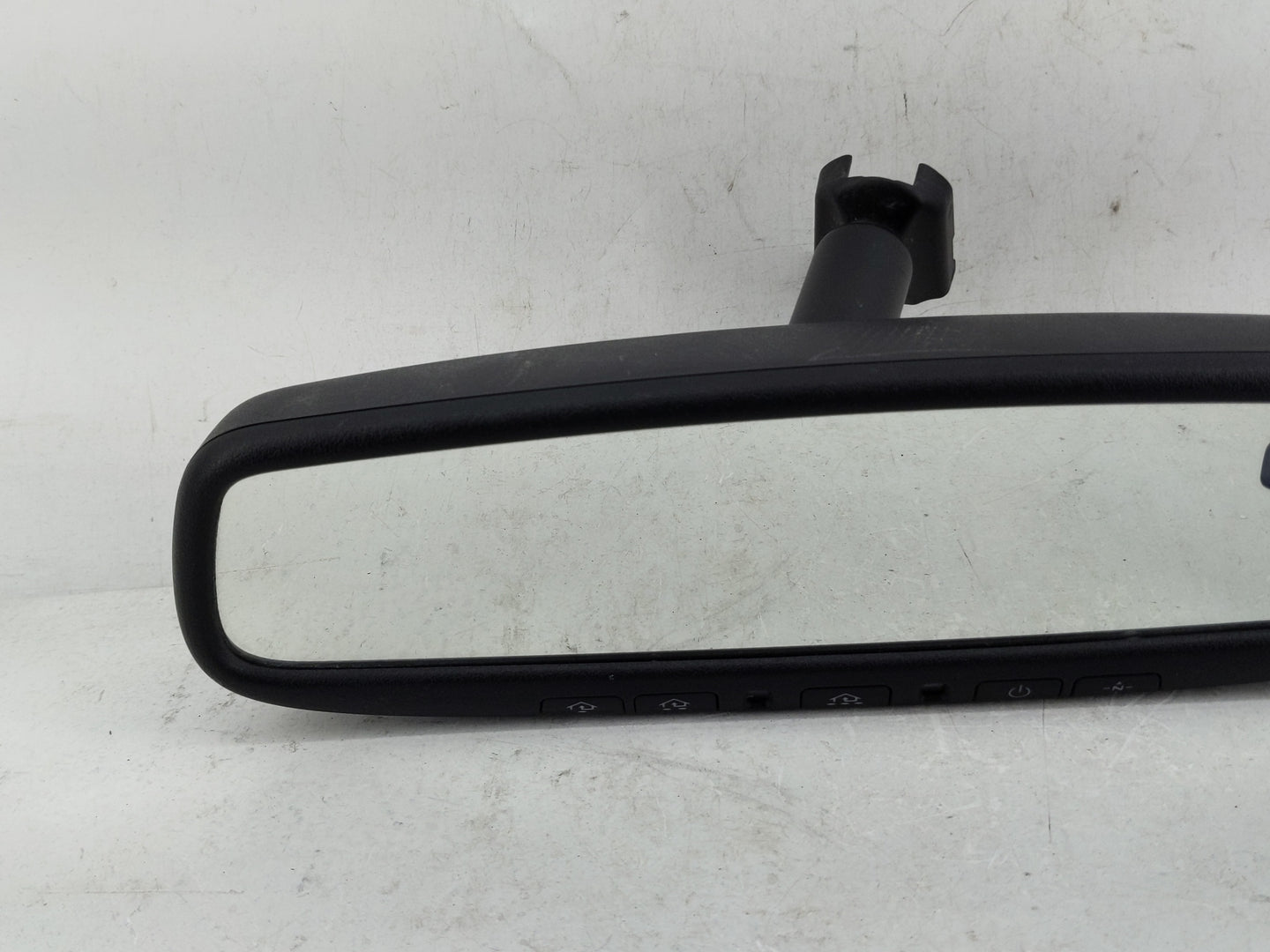 2013 Toyota Sienna Interior Rear View Mirror Replacement OEM P/N:GNTX-687 E11026378 Fits OEM Used Auto Parts - Oemusedautopa