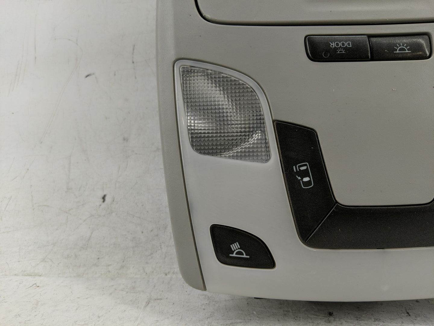 2013 Toyota Sienna Overhead Roof Console - Oemusedautoparts1.com