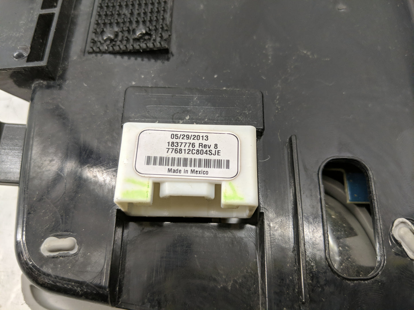 2013 Toyota Sienna Overhead Roof Console - Oemusedautoparts1.com