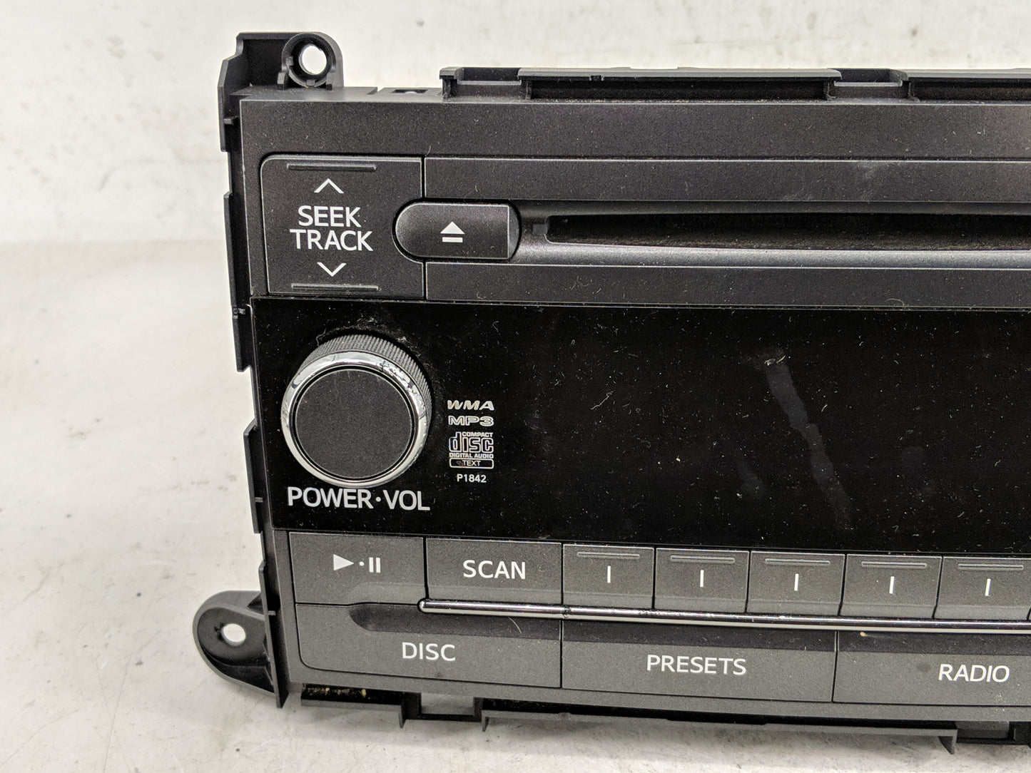 2011-2014 Toyota Sienna Radio AM FM Cd Player Receiver Replacement P/N:86120-08270 Fits Fits 2011 2012 2013 2014 OEM Used Au