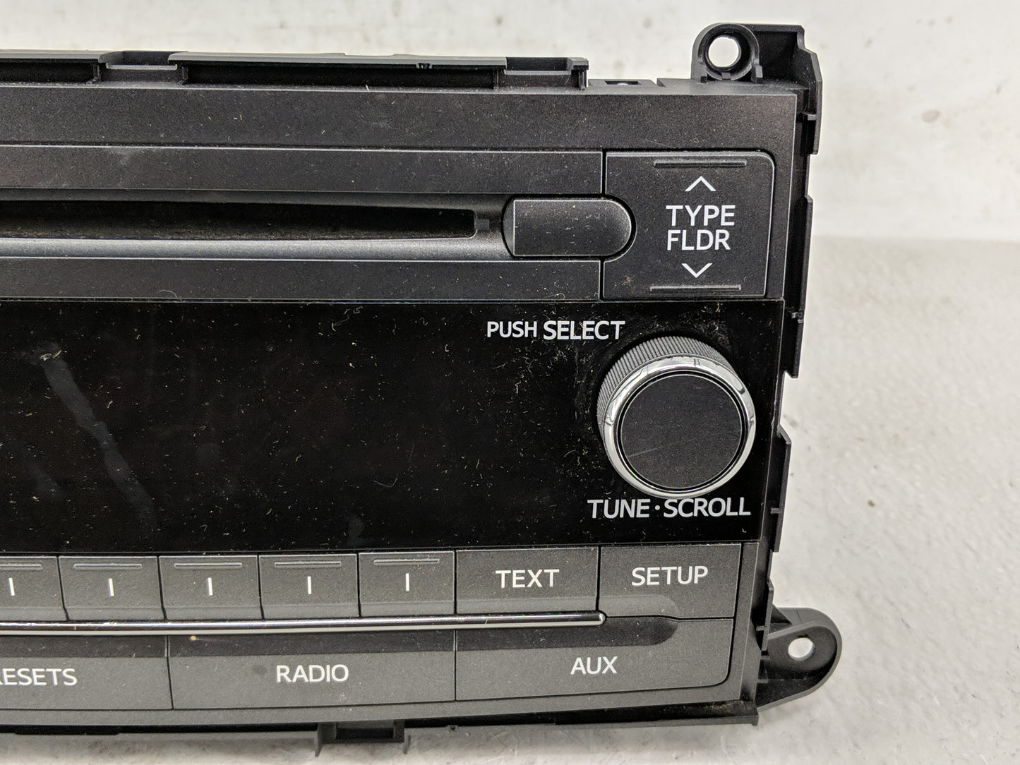 2011-2014 Toyota Sienna Radio AM FM Cd Player Receiver Replacement P/N:86120-08270 Fits Fits 2011 2012 2013 2014 OEM Used Au