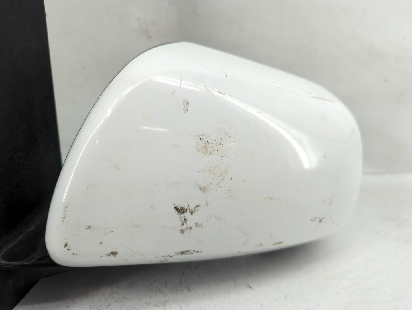 2013-2014 Toyota Sienna Driver Side View Mirror - Left Door Mirror OEM Used - Oemusedautoparts1.com