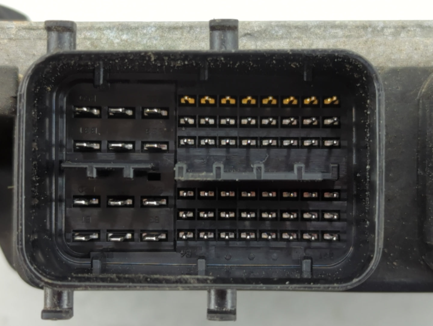 2013-2014 Toyota Sienna PCM Engine Control Computer ECU ECM PCU OEM P/N:89661-08370 Fits Fits 2013 2014 OEM Used Auto Parts 