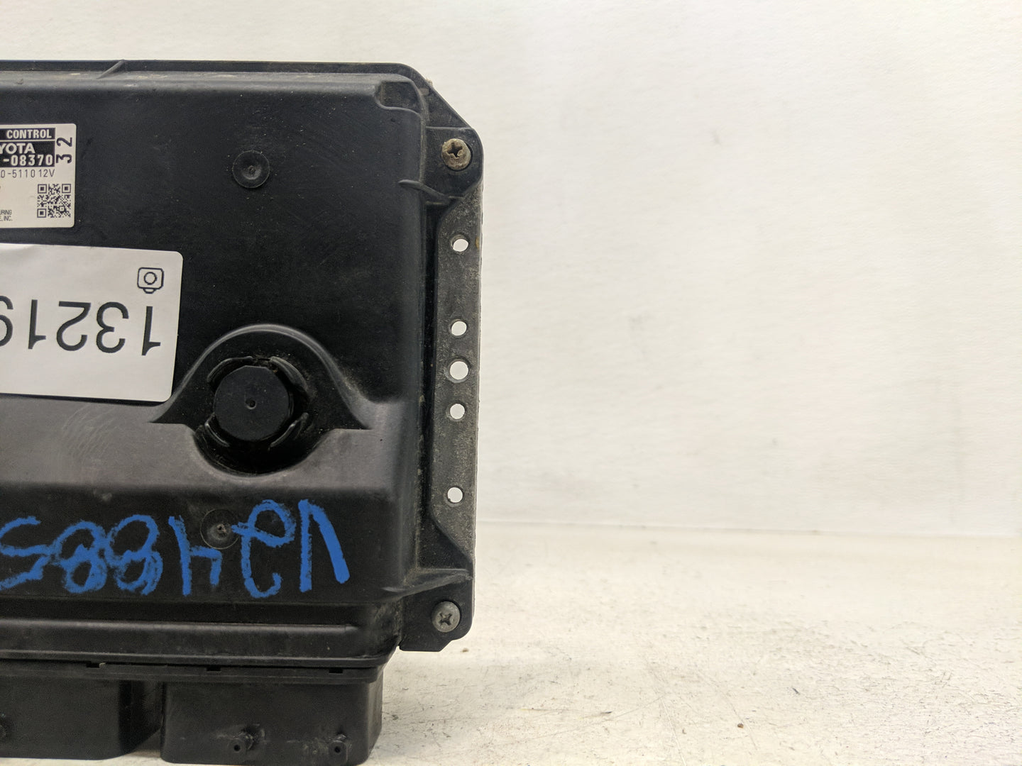 2013-2014 Toyota Sienna PCM Engine Control Computer ECU ECM PCU OEM P/N:TN275500-5110 89661-08370 Fits Fits 2013 2014 OEM Us