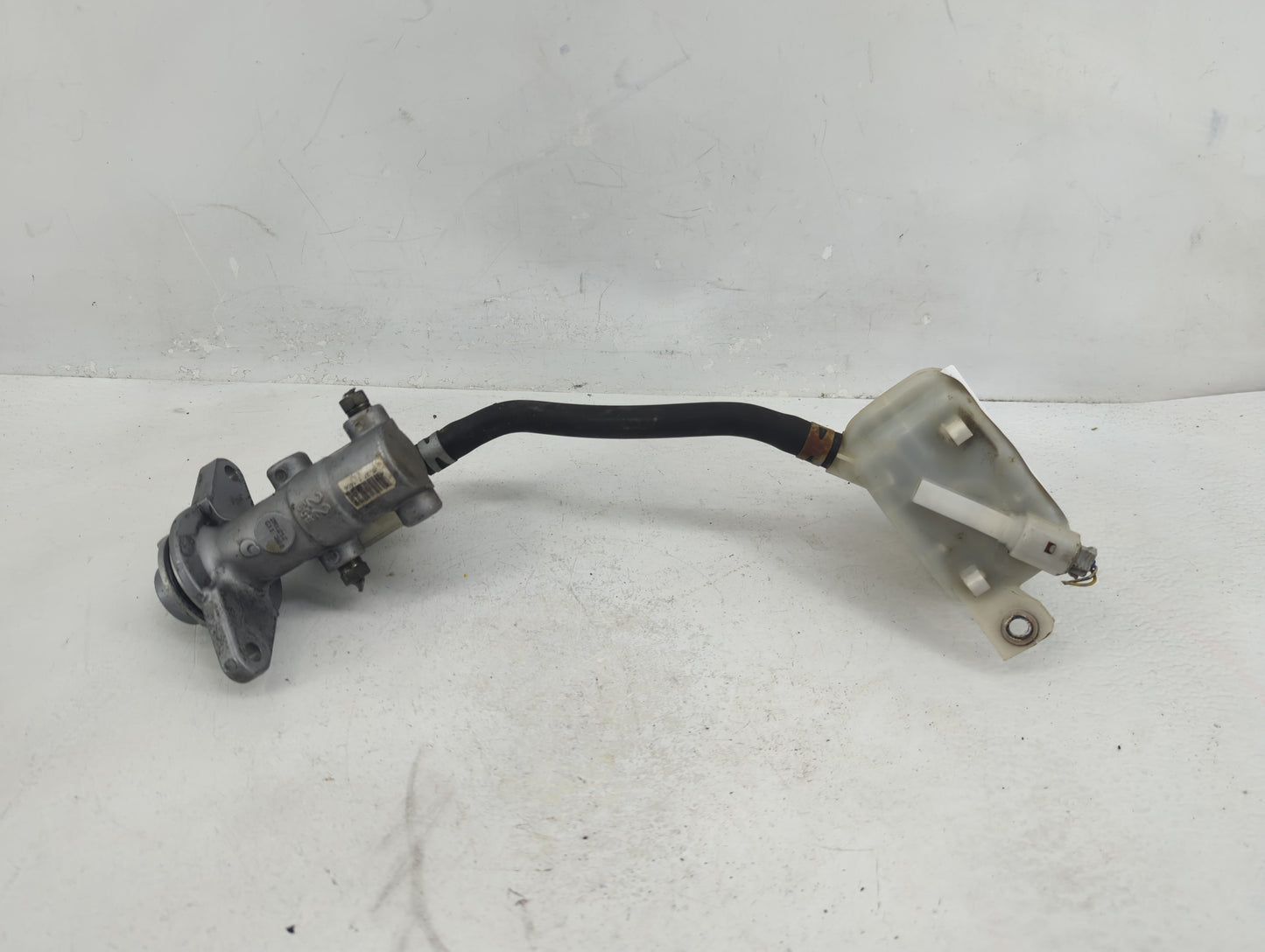 Toyota Sienna Power Brake Booster Oem 1375908 - Oemusedautoparts1.com