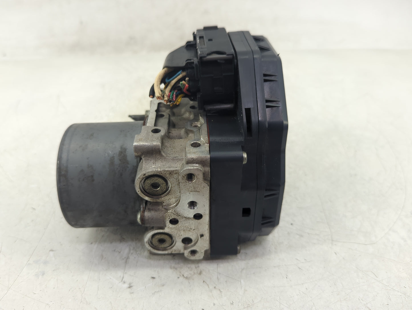 2012-2014 Toyota Sienna ABS Pump Control Module Replacement P/N:44540-08201 133800-1990, 89541-08221 Fits Fits 2012 2013 201