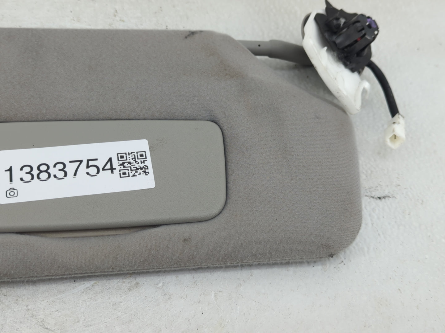 2011-2014 Toyota Sienna Sun Visor Shade Replacement Passenger Right Mirror Fits Fits 2011 2012 2013 2014 OEM Used Auto Parts
