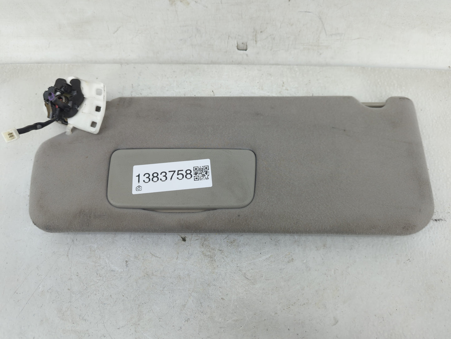 2011-2014 Toyota Sienna Sun Visor Shade Replacement Driver Left Mirror Fits Fits 2011 2012 2013 2014 OEM Used Auto Parts - O