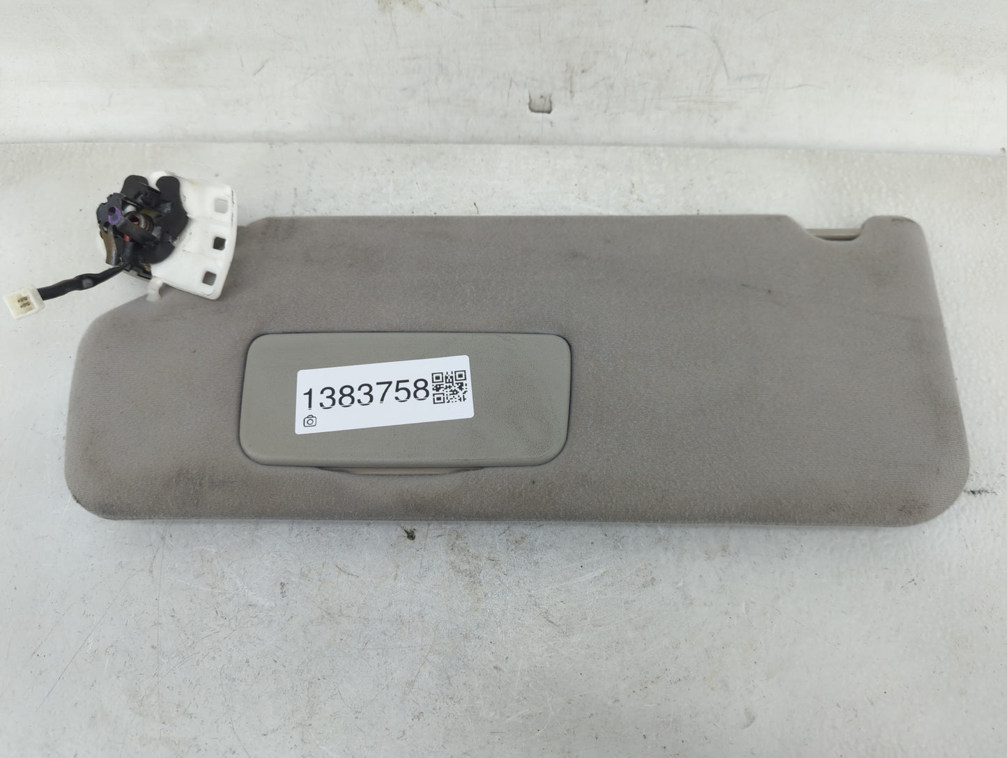 2011-2014 Toyota Sienna Sun Visor Shade Replacement Driver Left Mirror Fits Fits 2011 2012 2013 2014 OEM Used Auto Parts - O