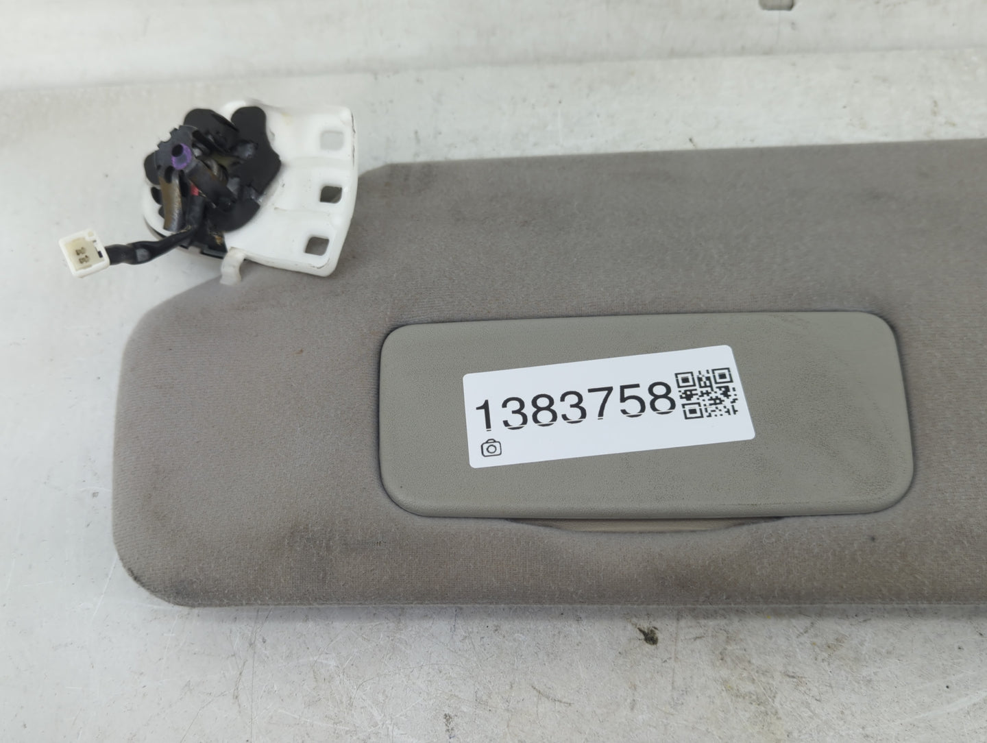 2011-2014 Toyota Sienna Sun Visor Shade Replacement Driver Left Mirror Fits Fits 2011 2012 2013 2014 OEM Used Auto Parts - O